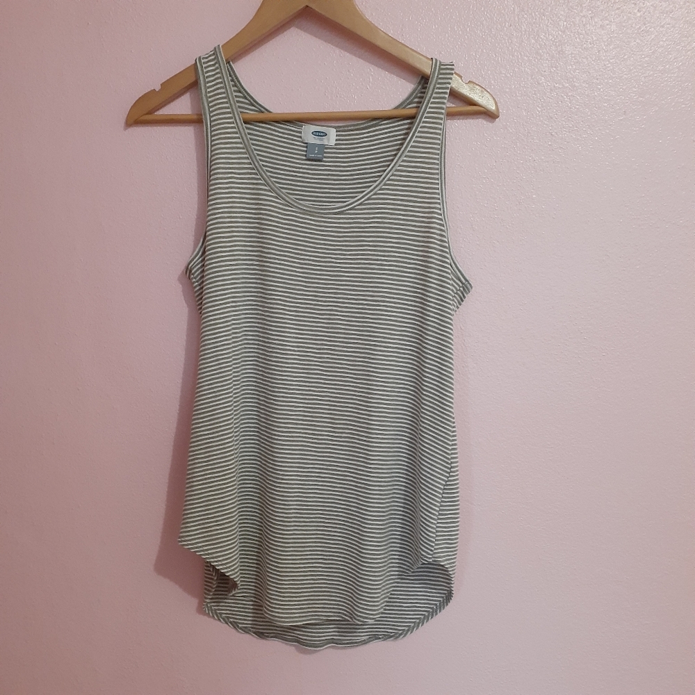 Old navy tank top stripes
